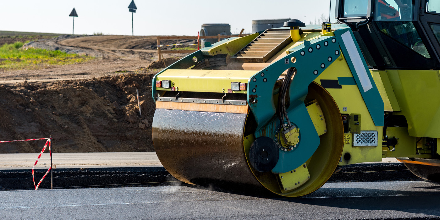 Asphalt roller in use