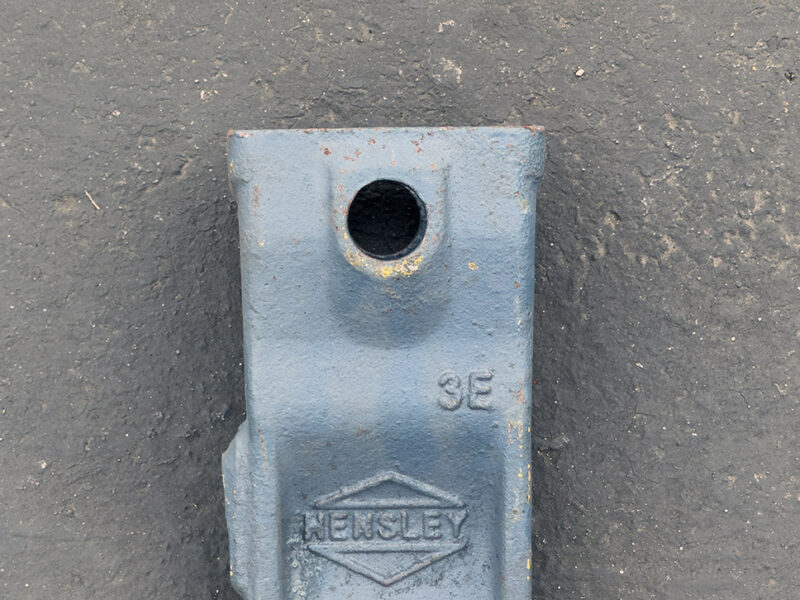 Hensley 5 Series Front Profile Hole