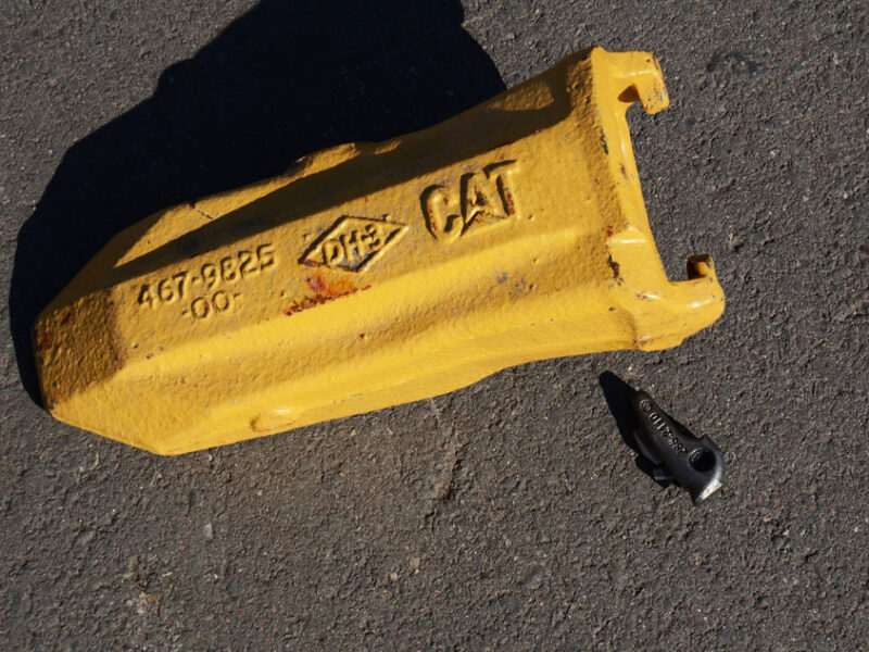 Cat K Series Side view with pin