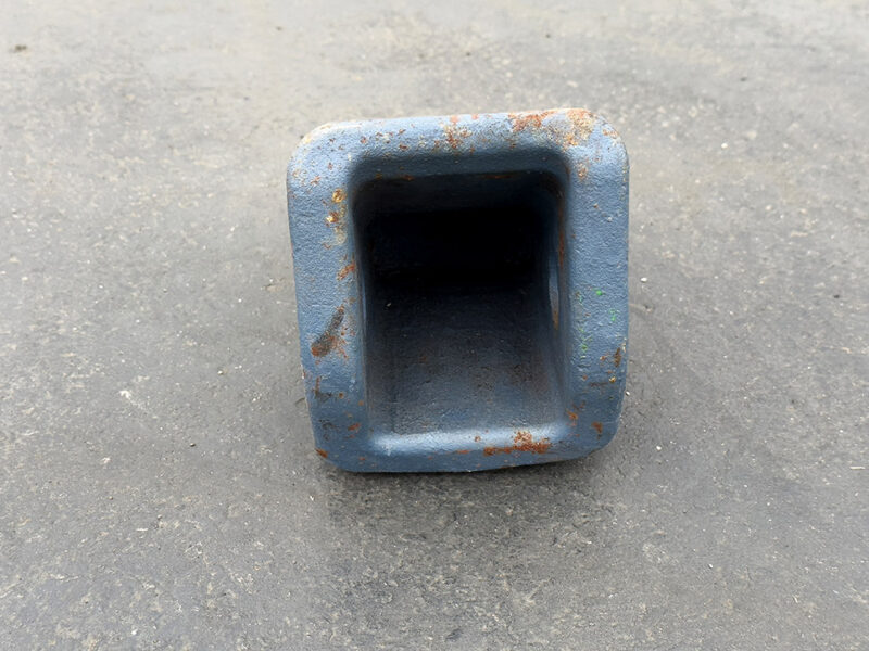 Komatsu Side Pin Rear View