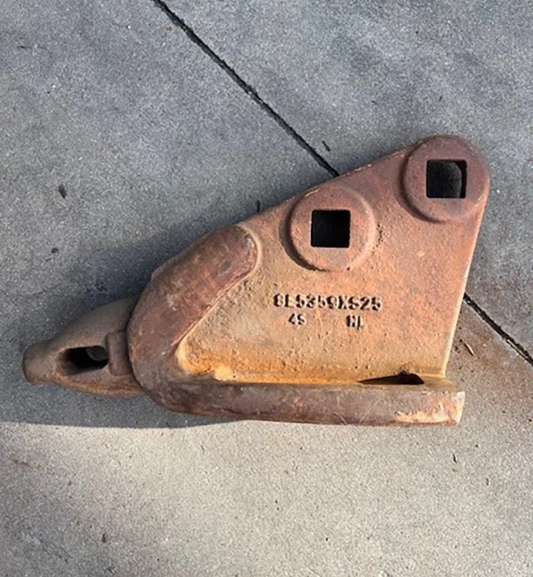 XS25 960F Bolt-On Right Hand Adapter