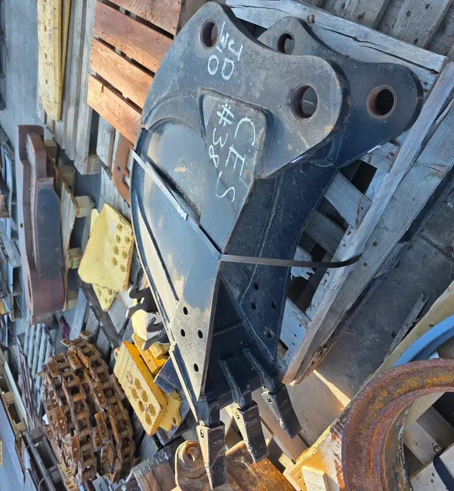 John Deere 310SJ Backhoe Bucket